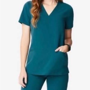 FIGS women’s scrub top CASMA Caribbean Blue S